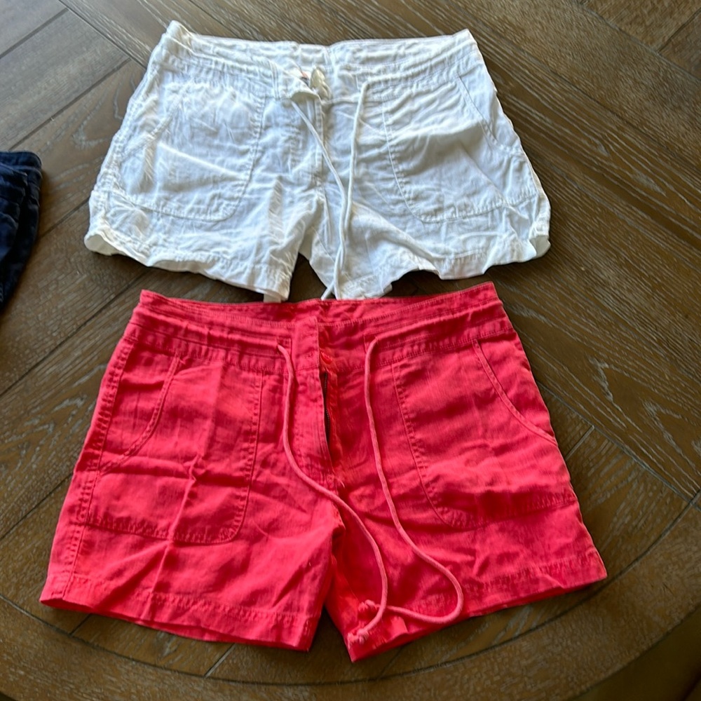 2 Pairs of Margaritaville Shorts